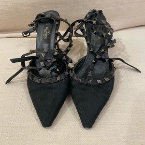Valentino Rockstud Pump